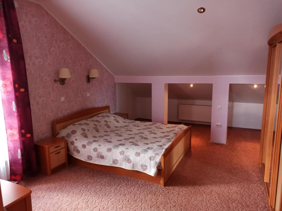 Central Hotel Narva Ngoại thất bức ảnh