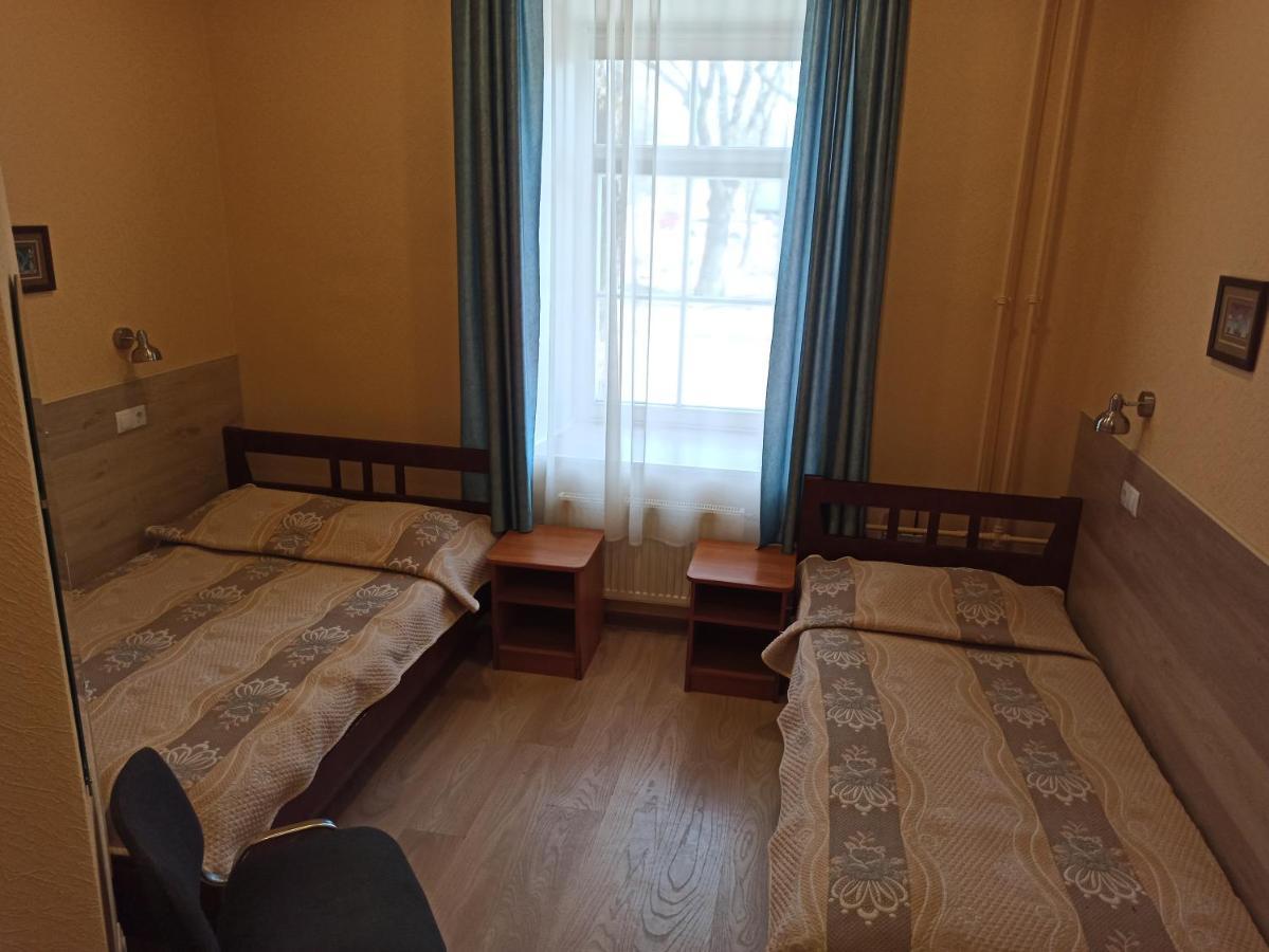 Central Hotel Narva Ngoại thất bức ảnh